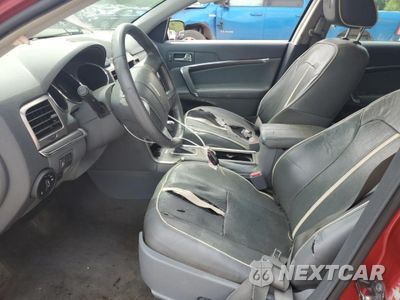 Zdjęcie 7 z 13 samochodu: 2010 LINCOLN MKZ VIN:3LNHL2GC8AR753925 - miniatura