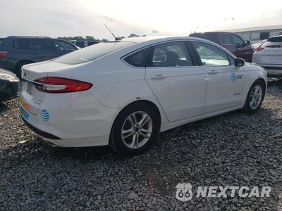 Trzecie zdjęcie samochodu z tyłu: 2018 FORD FUSION SE HYBRID VIN:3FA6P0LUXJR171950 - miniatura