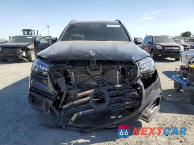 Piąte zdjęcie samochodu w środku: 2024 MERCEDES-BENZ GLS 450 4MATIC VIN:4JGFF5KEXRB098238 - miniatura