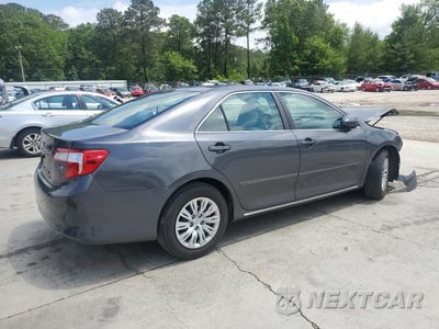 Trzecie zdjęcie samochodu z tyłu: 2012 TOYOTA CAMRY BASE VIN:4T1BF1FK2CU068766 - miniatura