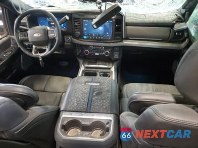 Zdjęcie 8 z 13 samochodu: 2025 FORD F350 SUPER DUTY VIN:1FT8W3BMXSEC30427 - miniatura