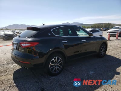 Trzecie zdjęcie samochodu z tyłu: 2018 MASERATI LEVANTE VIN:ZN661XUA6JX303746 - miniatura