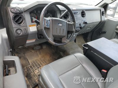 Zdjęcie 8 z 12 samochodu: 2015 FORD F450 SUPER DUTY VIN:1FDUF4GYXFEA17219 - miniatura