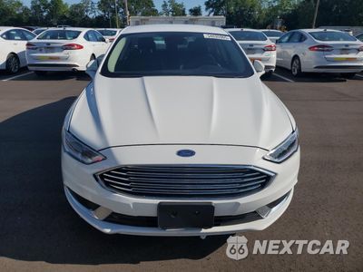 Piąte zdjęcie samochodu w środku: 2018 FORD FUSION SE HYBRID VIN:3FA6P0LU6JR278722 - miniatura