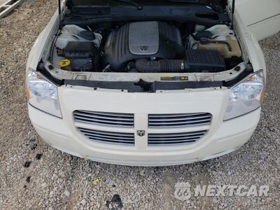 Zdjęcie 12 z 13 samochodu: 2005 DODGE MAGNUM R/T VIN:2D8GV58265H656291 - miniatura