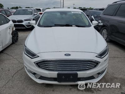 Piąte zdjęcie samochodu w środku: 2017 FORD FUSION SE HYBRID VIN:3FA6P0LU2HR409588 - miniatura