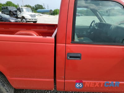 Zdjęcie 10 z 11 samochodu: 1998 CHEVROLET GMT-400 C1500 VIN:1GCEC14W2WZ171869 - miniatura