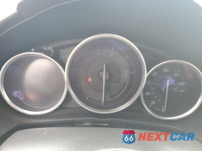 Zdjęcie 9 z 13 samochodu: 2016 MAZDA MX-5 MIATA CLUB VIN:JM1NDAC74G0107281 - miniatura