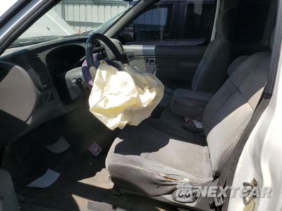 Zdjęcie 7 z 12 samochodu: 2000 NISSAN FRONTIER KING CAB XE VIN:1N6DD26S7YC366779 - miniatura