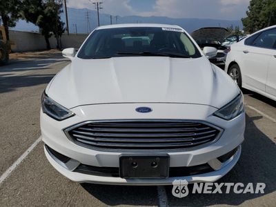 Piąte zdjęcie samochodu w środku: 2018 FORD FUSION SE HYBRID VIN:3FA6P0LUXJR281879 - miniatura