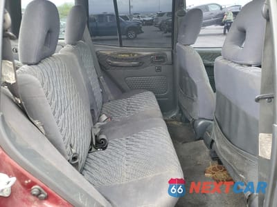 Zdjęcie 11 z 13 samochodu: 1998 TOYOTA RAV4 VIN:JT3GP10V5W0024593 - miniatura