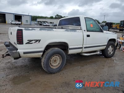 Trzecie zdjęcie samochodu z tyłu: 1993 GMC SIERRA K1500 VIN:1GTEK14K1PZ532221 - miniatura