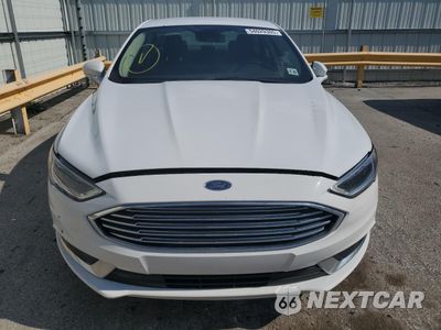 Piąte zdjęcie samochodu w środku: 2018 FORD FUSION SE HYBRID VIN:3FA6P0LU6JR172027 - miniatura