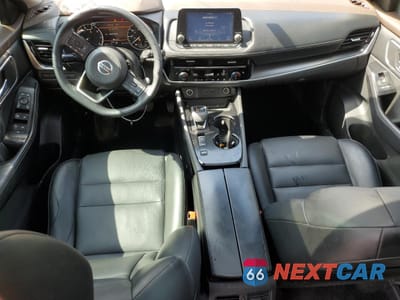 Zdjęcie 8 z 16 samochodu: 2021 NISSAN ROGUE SV VIN:5N1AT3BA4MC845517 - miniatura