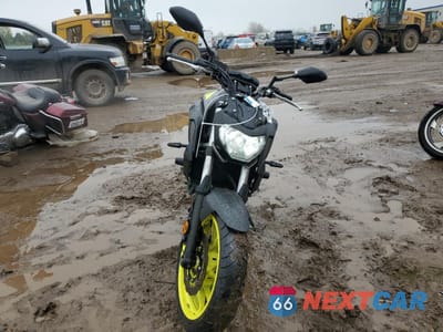 Drugie zdjęcie samochodu z przodu: 2018 YAMAHA MT07 VIN:JYARM27EXJA001169 - miniatura
