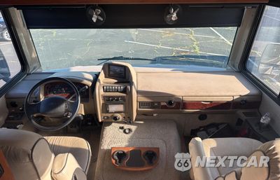 Zdjęcie 9 z 11 samochodu: 2014 FORD F53 VIN:1F66F5DY2E0A11419 - miniatura