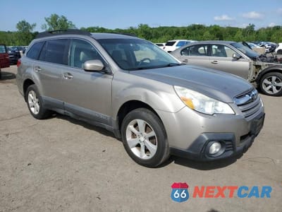Czwarte zdjęcie samochodu z boku: 2014 SUBARU OUTBACK 2.5I PREMIUM VIN:4S4BRBCC3E3204406 - miniatura