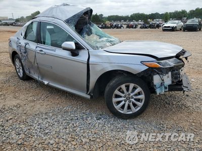 Czwarte zdjęcie samochodu z boku: 2019 TOYOTA CAMRY L VIN:4T1B11HK7KU825963 - miniatura