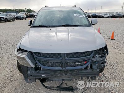 Piąte zdjęcie samochodu w środku: 2019 DODGE JOURNEY CROSSROAD VIN:3C4PDCGG0KT717723 - miniatura