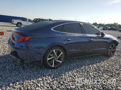 Trzecie zdjęcie samochodu z tyłu: 2022 HYUNDAI SONATA SEL PLUS VIN:5NPEJ4J21NH141745 - miniatura