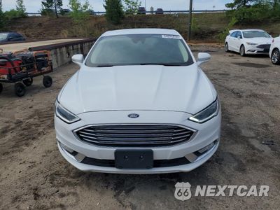 Piąte zdjęcie samochodu w środku: 2017 FORD FUSION SE HYBRID VIN:3FA6P0LU2HR400700 - miniatura