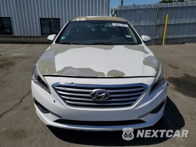 Piąte zdjęcie samochodu w środku: 2017 HYUNDAI SONATA SE VIN:5NPE24AF9HH513448 - miniatura