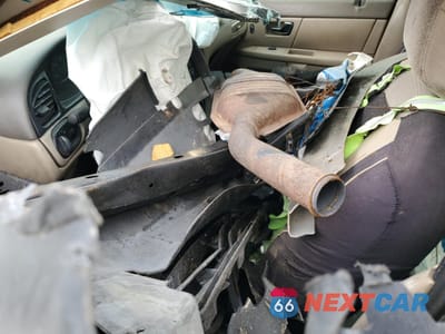 Zdjęcie 7 z 12 samochodu: 2002 FORD TAURUS LX VIN:1FAFP52U42G181560 - miniatura