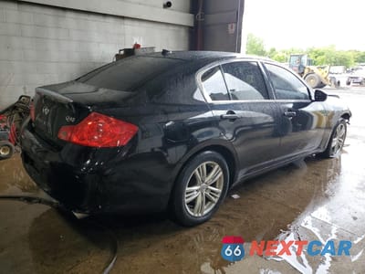 Trzecie zdjęcie samochodu z tyłu: 2015 INFINITI Q40 VIN:JN1CV6AR5FM650557 - miniatura