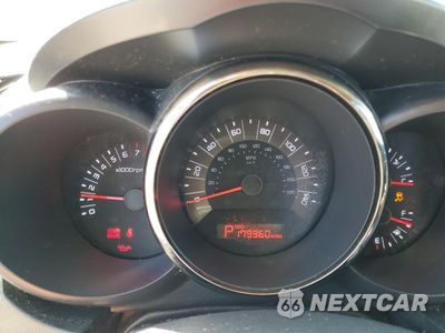 Zdjęcie 9 z 12 samochodu: 2011 KIA SOUL + VIN:KNDJT2A28B7734533 - miniatura