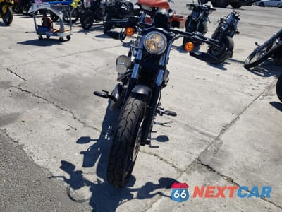 Drugie zdjęcie samochodu z przodu: 2022 HARLEY-DAVIDSON XL883 N VIN:1HD4LE222NB403234 - miniatura