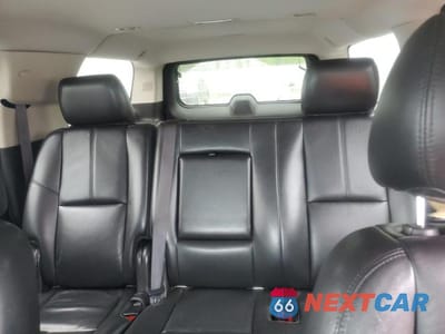 Zdjęcie 10 z 13 samochodu: 2013 CHEVROLET SUBURBAN K1500 LT VIN:1GNSKJE71DR234560 - miniatura