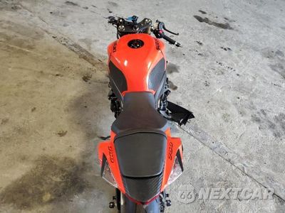 Zdjęcie 6 z 8 samochodu: 2022 SUZUKI GSX-R750 VIN:JS1GR7MA3N7101431 - miniatura