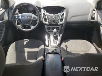 Zdjęcie 8 z 13 samochodu: 2013 FORD FOCUS SE VIN:1FADP3K22DL110975 - miniatura