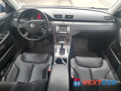 Zdjęcie 8 z 12 samochodu: 2009 VOLKSWAGEN PASSAT WAGON KOMFORT VIN:WVWLK73C59E070499 - miniatura