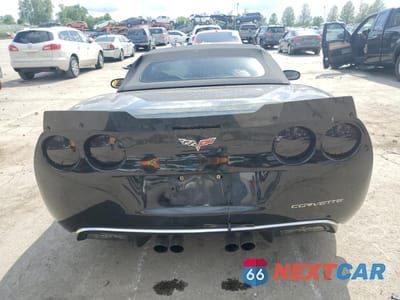 Zdjęcie 6 z 14 samochodu: 2010 CHEVROLET CORVETTE VIN:1G1YE3DW3A5105259 - miniatura