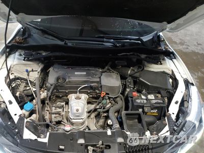 Zdjęcie 11 z 16 samochodu: 2017 HONDA ACCORD SPORT VIN:1HGCR2F50HA059249 - miniatura