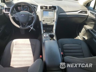 Zdjęcie 8 z 12 samochodu: 2019 FORD FUSION SE VIN:3FA6P0LU3KR124874 - miniatura