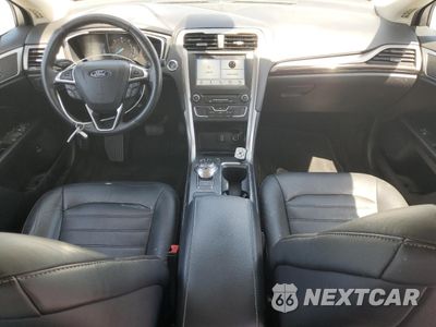 Zdjęcie 8 z 12 samochodu: 2018 FORD FUSION SE HYBRID VIN:3FA6P0LU5JR171807 - miniatura