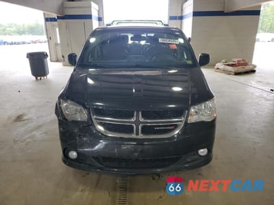 Piąte zdjęcie samochodu w środku: 2019 DODGE GRAND CARAVAN SXT VIN:2C4RDGCG4KR776802 - miniatura