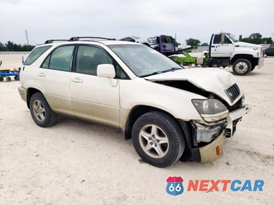 Czwarte zdjęcie samochodu z boku: 2000 LEXUS RX 300 VIN:JT6HF10U0Y0102539 - miniatura