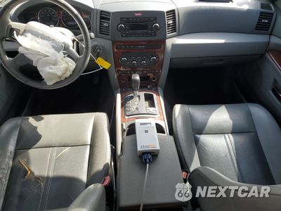 Zdjęcie 8 z 13 samochodu: 2006 JEEP GRAND CHEROKEE LIMITED VIN:1J4HR58N56C302035 - miniatura