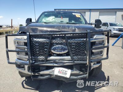 Piąte zdjęcie samochodu w środku: 2024 FORD F350 SUPER DUTY VIN:1FT8W3DM0RED69960 - miniatura