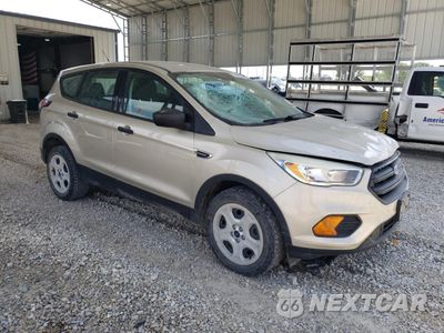 Czwarte zdjęcie samochodu z boku: 2017 FORD ESCAPE S VIN:1FMCU0F78HUE35726 - miniatura