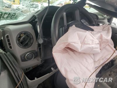 Zdjęcie 8 z 13 samochodu: 2022 FORD ECONOLINE E450 SUPER DUTY CUTAWAY VAN VIN:1FDXE4FNXNDC06769 - miniatura