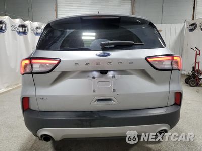 Zdjęcie 6 z 15 samochodu: 2022 FORD ESCAPE SE VIN:1FMCU0G61NUA55192 - miniatura