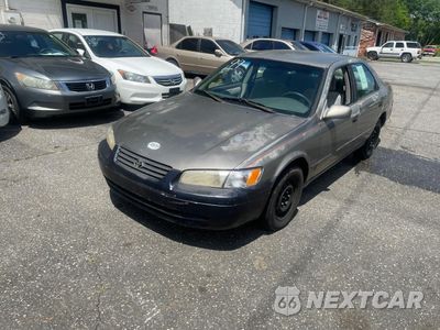 Drugie zdjęcie samochodu z przodu: 1999 TOYOTA CAMRY CE VIN:4T1BG22K8XU567179 - miniatura