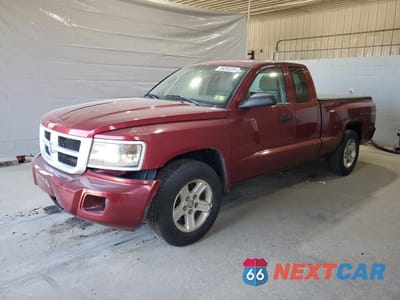 2011 DODGE DAKOTA SLT 1D7RW3BK9BS661822 - główne zdjęcie licytacji z USA - miniatura