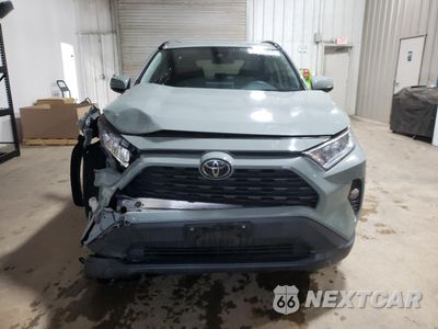 Piąte zdjęcie samochodu w środku: 2020 TOYOTA RAV4 XLE VIN:2T3W1RFV9LC037502 - miniatura