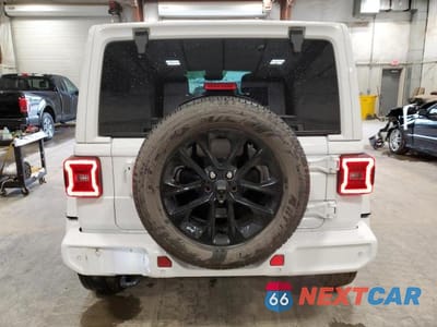 Zdjęcie 6 z 13 samochodu: 2021 JEEP WRANGLER UNLIMITED SAHARA VIN:1C4HJXEG4MW577941 - miniatura