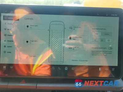 Zdjęcie 9 z 13 samochodu: 2024 RIVIAN EDV 700 VIN:7FCEHEB28RN020582 - miniatura